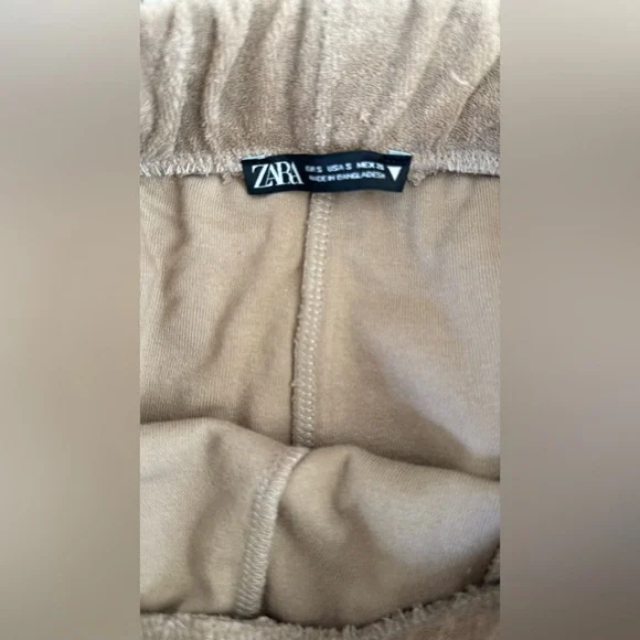 NWTA 2 piece Zara Terrycrop Tank Top and Joggers - Picture 8 of 8